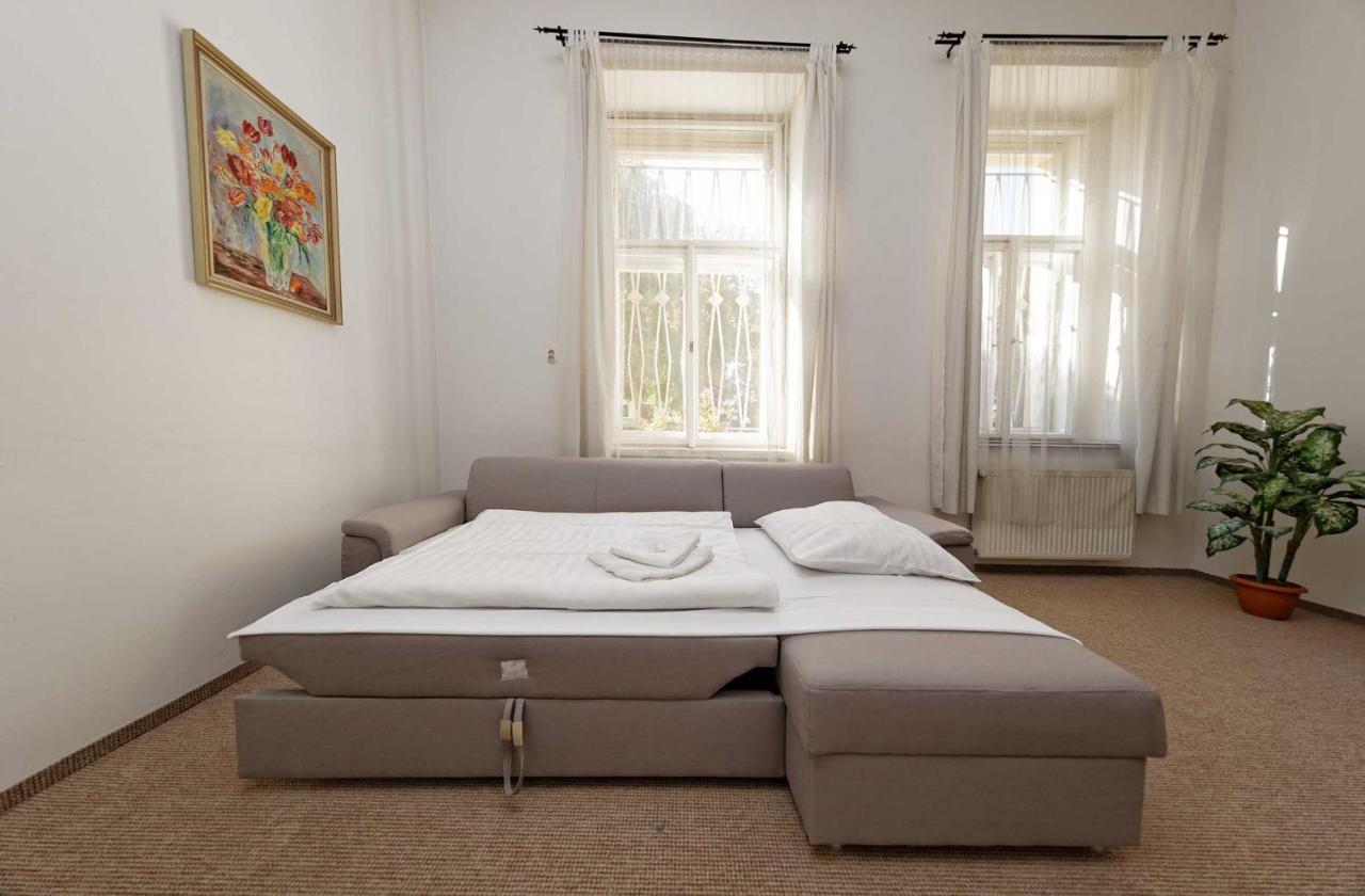 Appartement U Cisare Praag